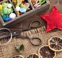 Craft &amp; Connect Holidays