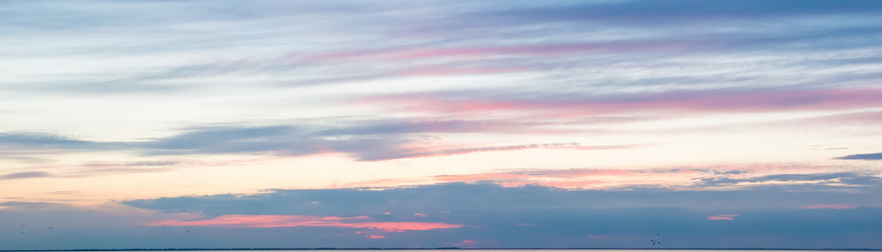 ClosedVictoriaDay.png a pink, white and blue sunset