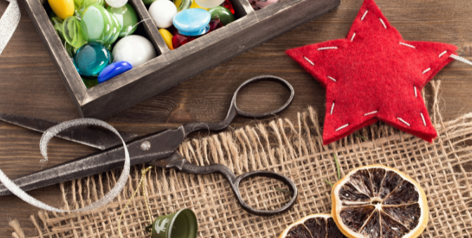 Craft &amp; Connect Holidays